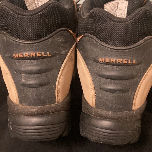 Merrell M2 Millenium hiking boots vibram soles, waterproof, insulated 7.5 women - Picture 2 of 4